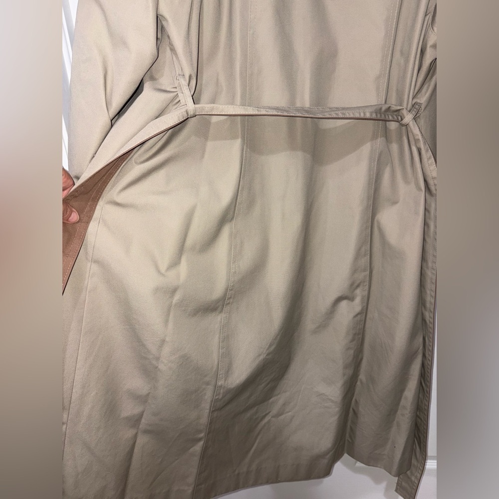 Vintage Windsor Bay Trench Coat Petite 16 Tan Belted Jacket Classic - Picture 10 of 12